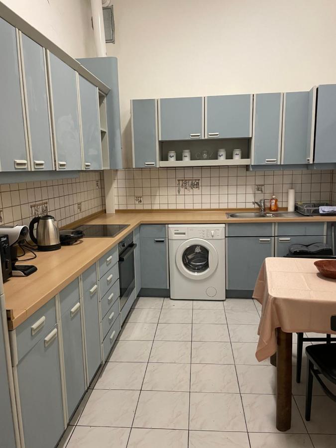 1080 Apartament