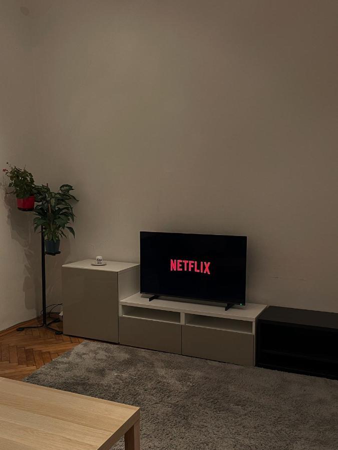 Apartament 1080
